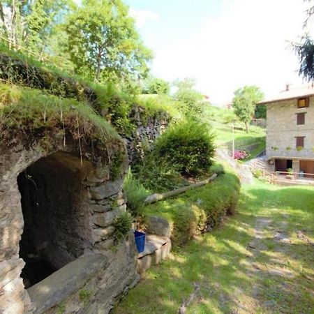 L'antico Borgo Aparthotel Cremia Esterno foto